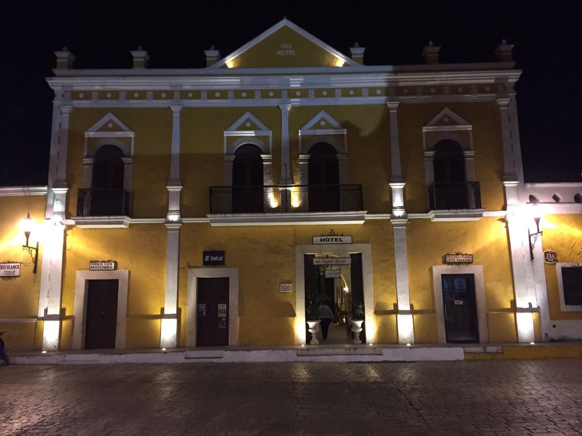 Hotel San Miguel Arcangel Izamal Exterior photo